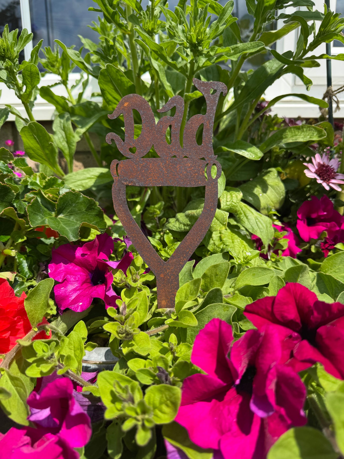 Rusty Metal Dad Spade Garden Decoration