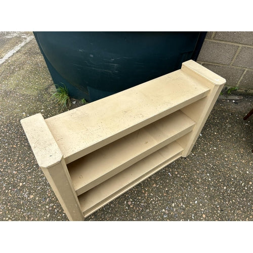 A WW2 Cream Painted Aluminium Open Bookshelf 108x30x77cm - £120