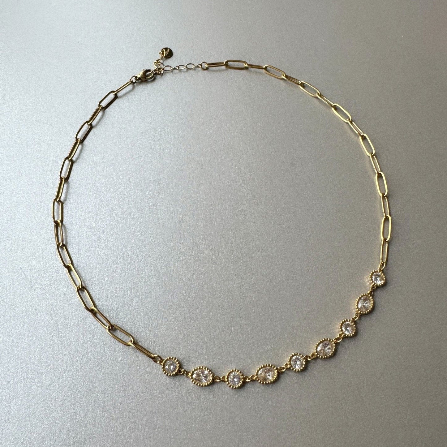 Mellie Luxe 18k Gold Plated Jewelled Necklace