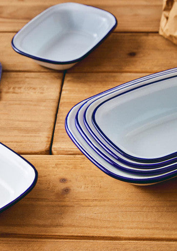 From Scratch 26Cm Rectangular Pie Dish