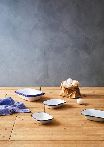 From Scratch 26Cm Rectangular Pie Dish