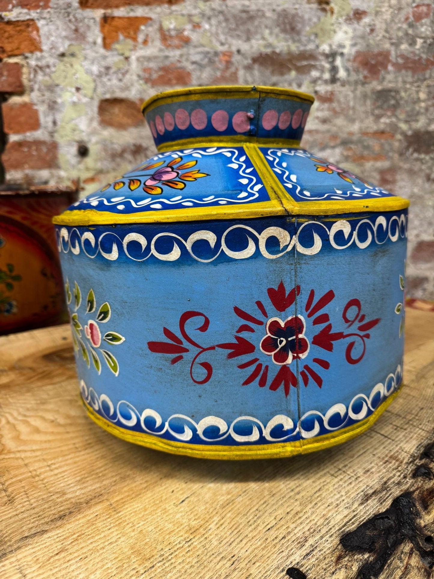 Vintage Painted Water Pot / Metal Pot / Vase / Planter / Narrow Boat Ware Gypsy