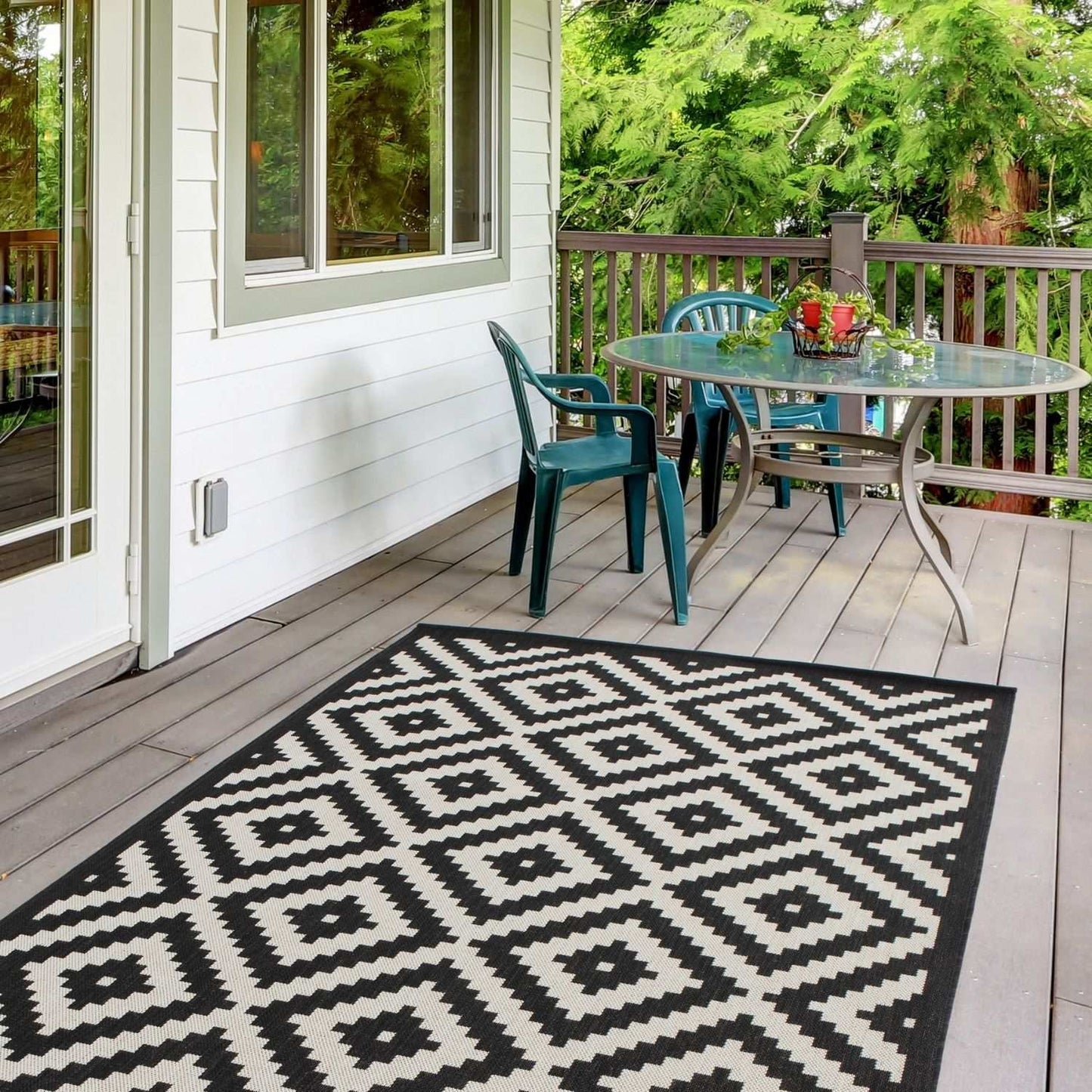 Ecology Outdoor Rug Black | 100bl