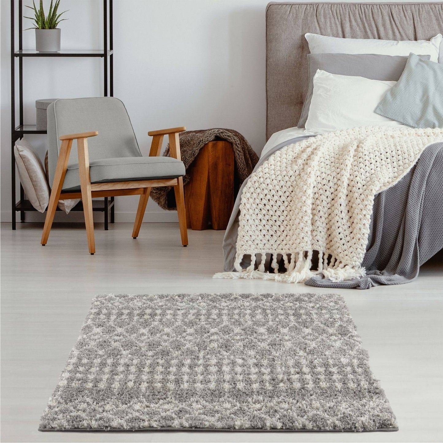Moroccan Grey Shaggy Rug | 1010