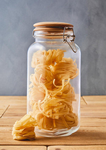 Luca Square 2150Ml Glass Jar With Wooden Lid.