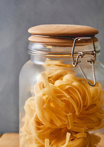 Luca Square 2150Ml Glass Jar With Wooden Lid.