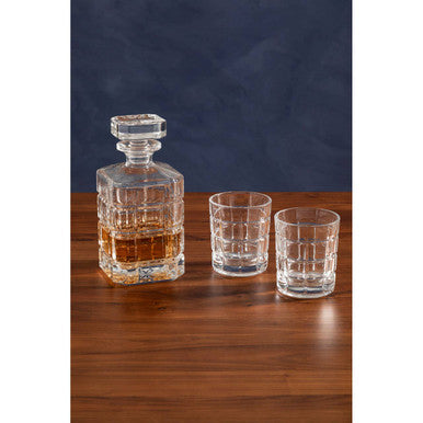 Auclair Decanter With Two Tumblers