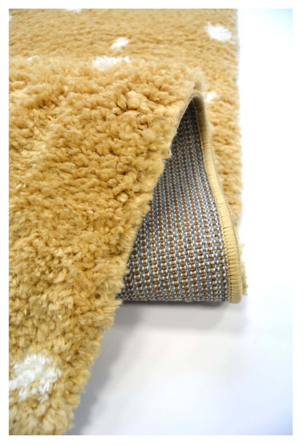 Snug Spotty Shaggy Rug | R467A