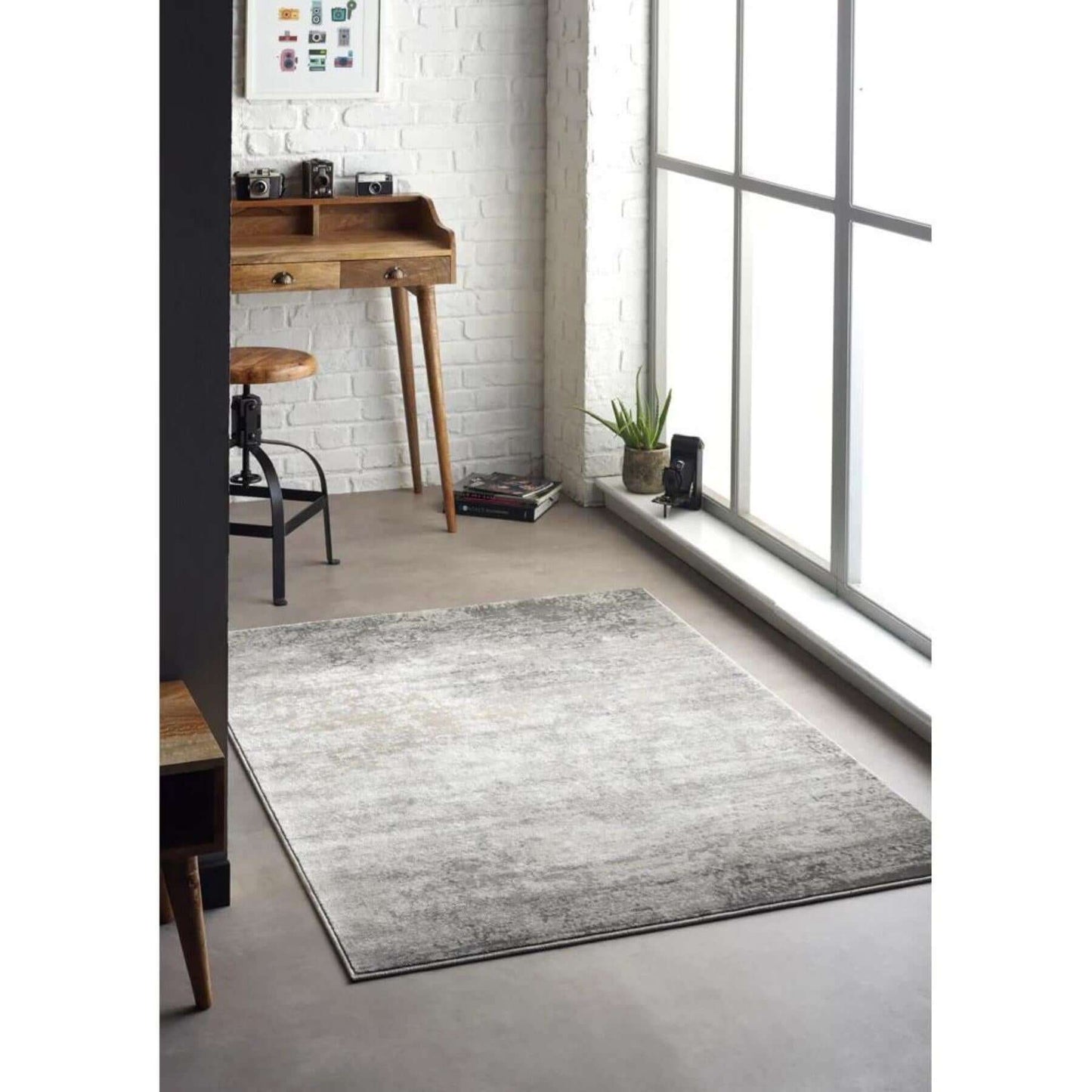 Poetic Grey Abstract Rug
