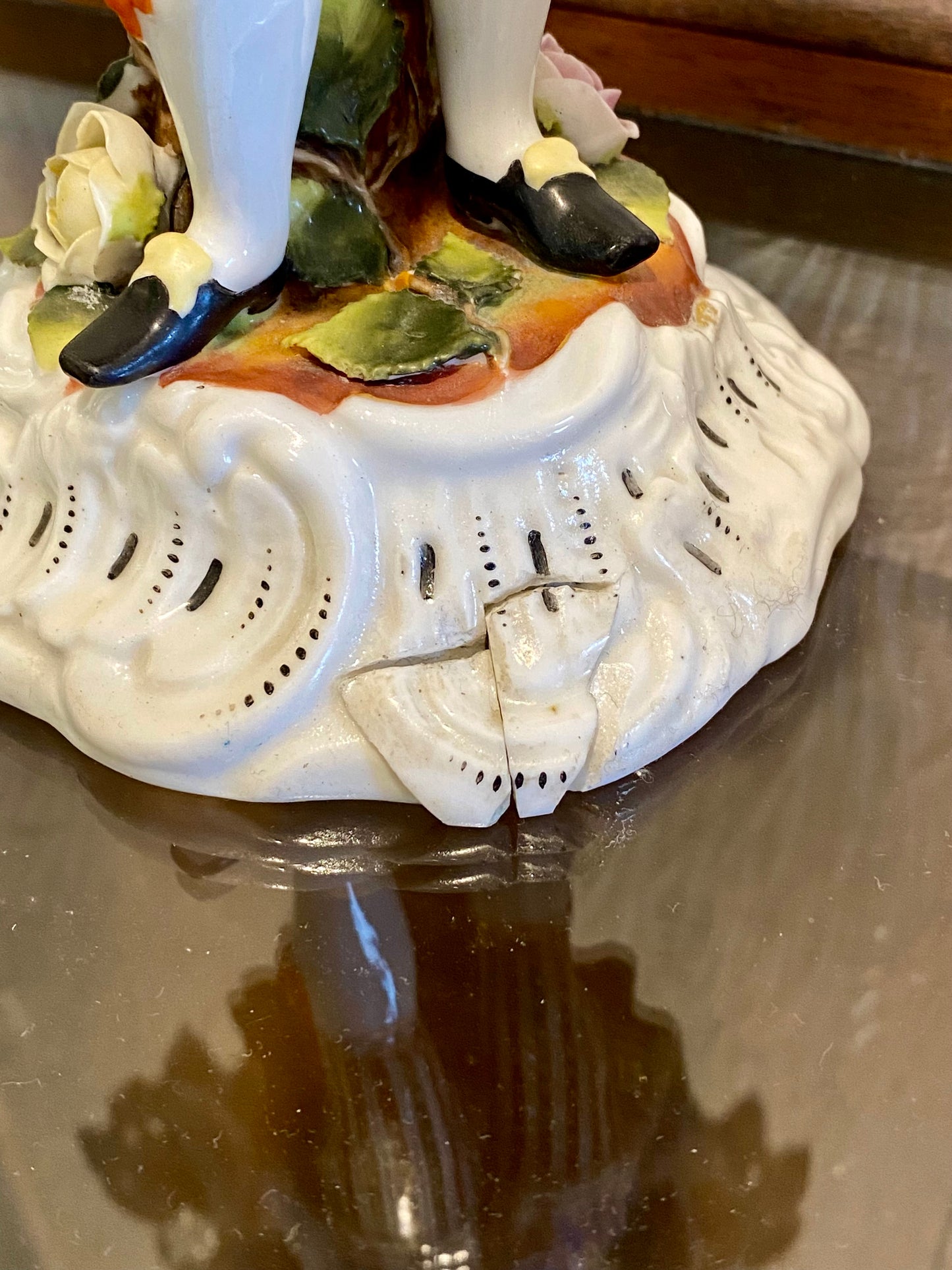 Absolutely Stunning Antique Pair of 19th Century Meissen Porcelain Candle Holders with DAMAGE - £165 - Home Interiors