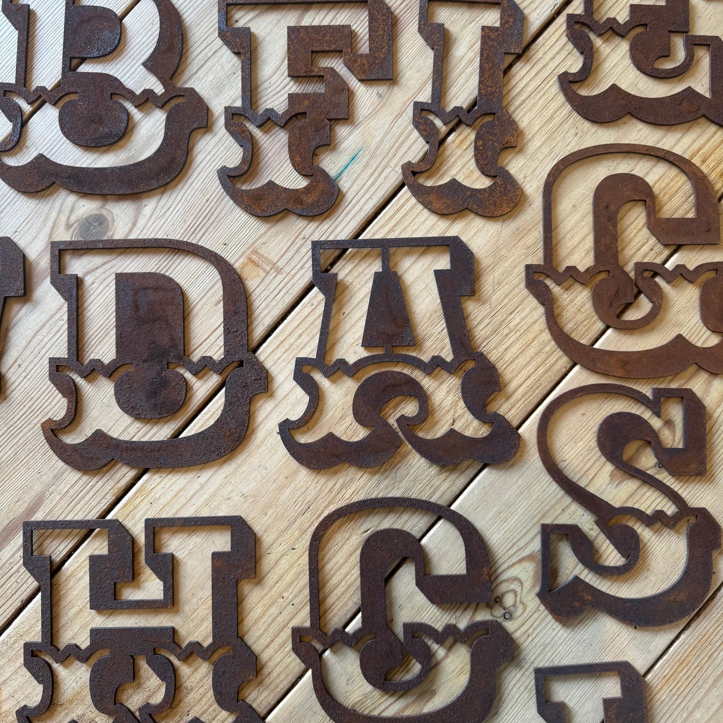 Rusty 5" Carnival Metal Letters A-Z