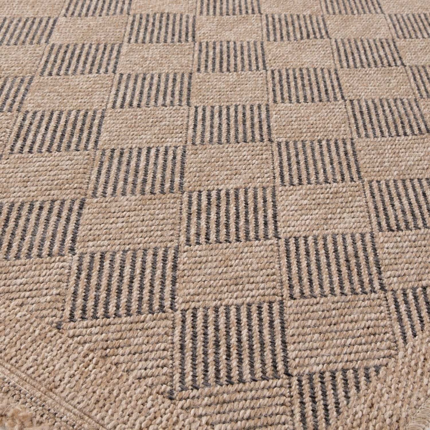 Nature Outdoor Rug Dark Grey | 5300DG
