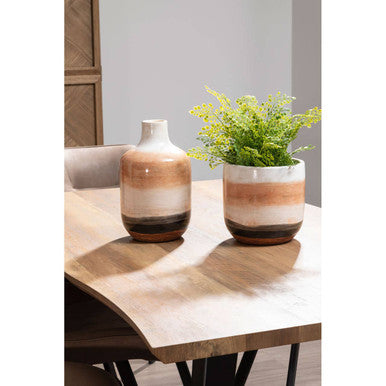 Tierra Earthenware Planter