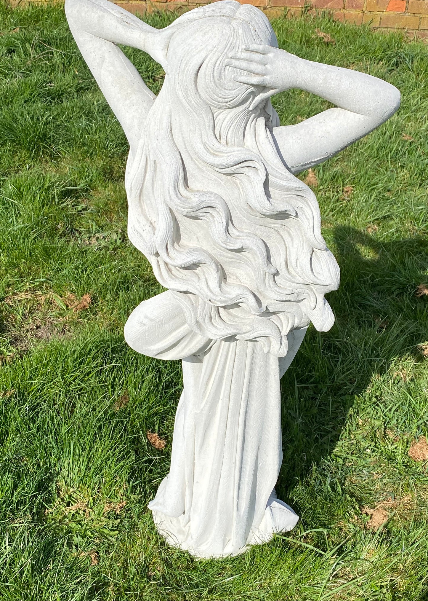 Extra Large 4ft High Concrete Garden Statue Stunning Nude Lady Garden Ornament Sculpture - £225 - As Found (see pictures)