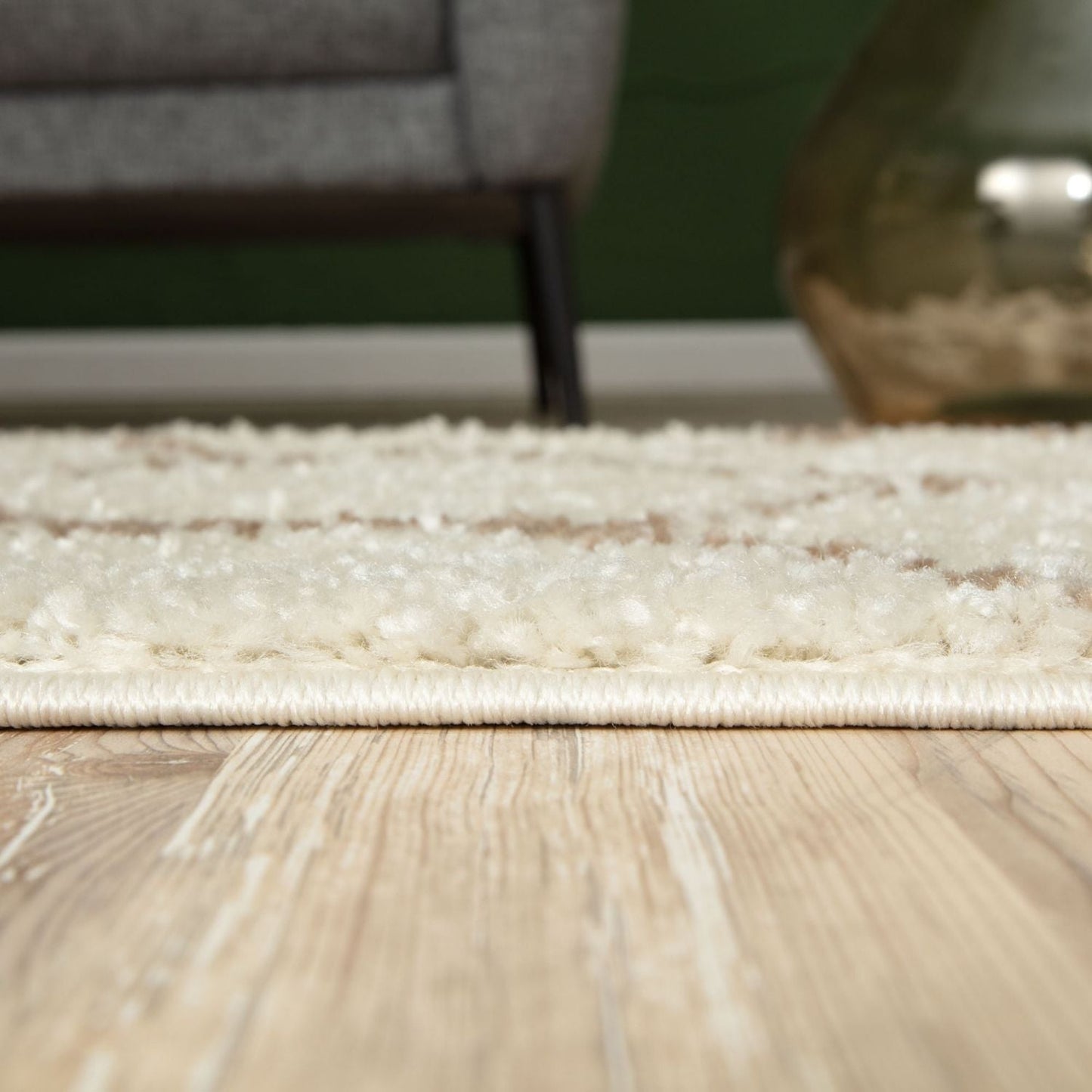 Moroccan Ivory Shaggy Rug | 730
