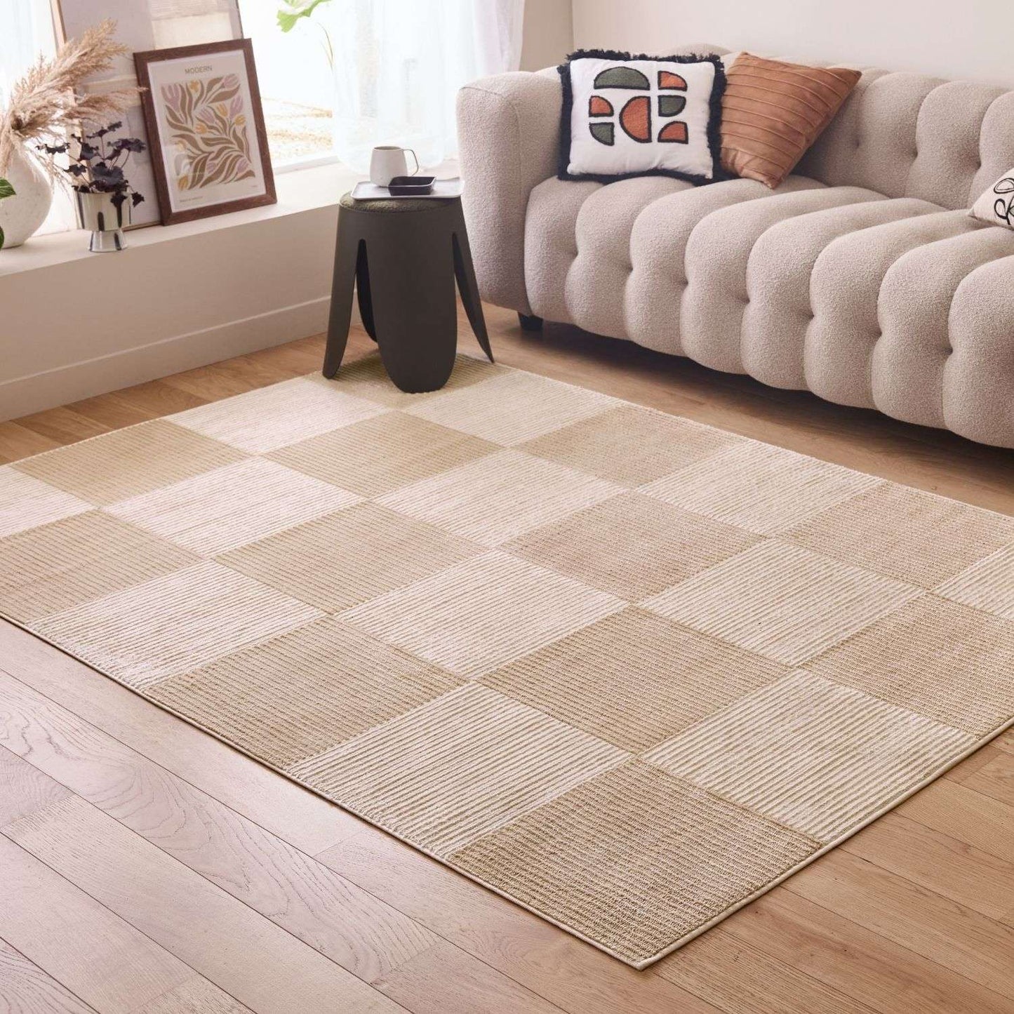 Aura Collection Rug Sync in Beige