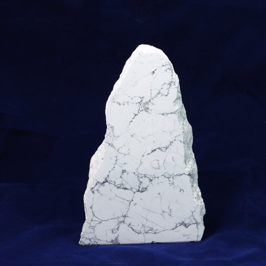 White Howlite Spirit Of Serenity Stone (1629g)