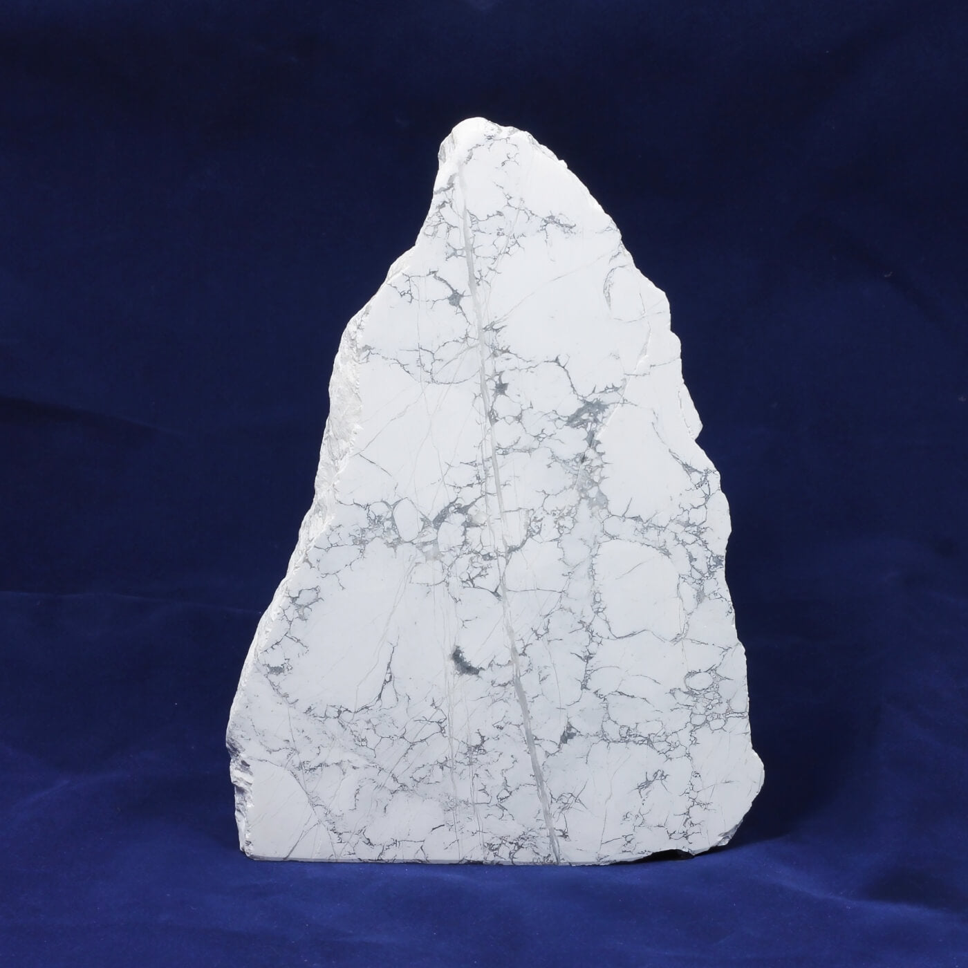White Howlite Spirit Of Serenity Stone (1669g)