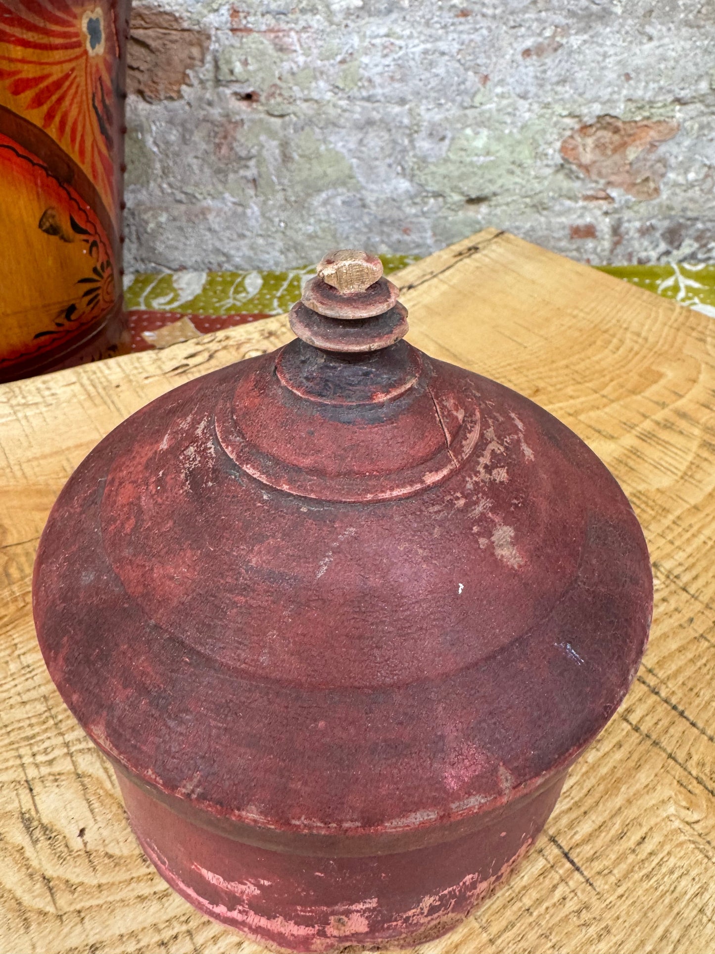 Vintage Tikka Box / Indian Red Box & Lid / Trinket Jewellery Storage Container C