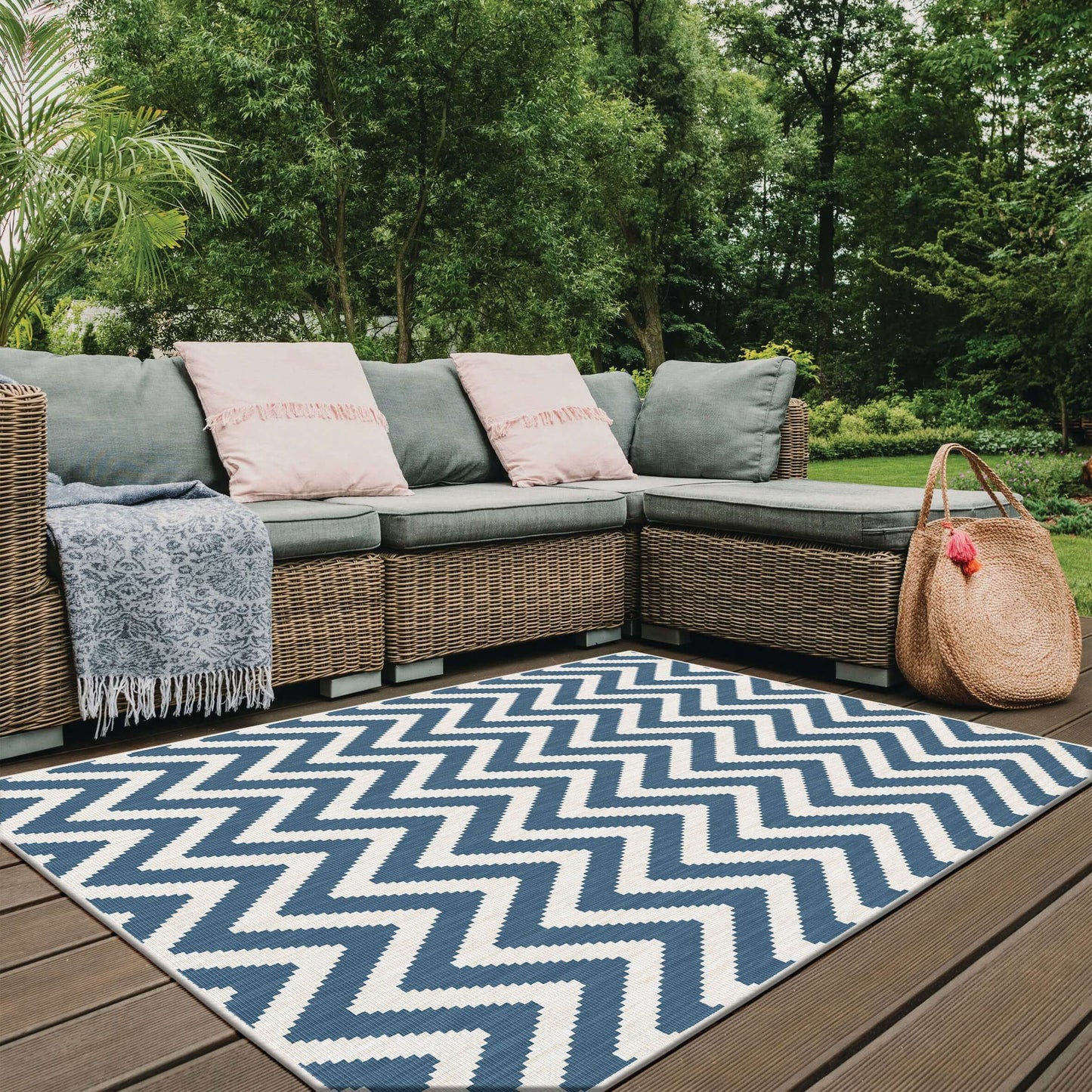 Duo Weave Outdoor Rug Chevron