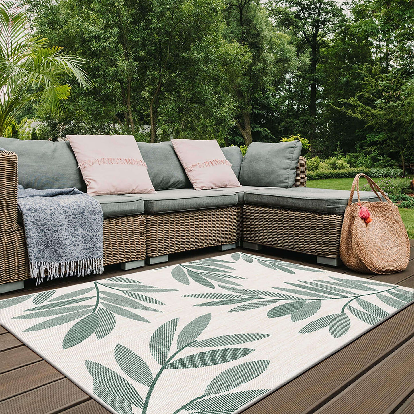 Duo Weave Outdoor Rug Trailing Leaves