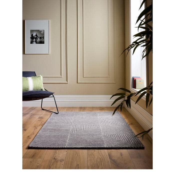 Modern Wool Rug Geometric Design