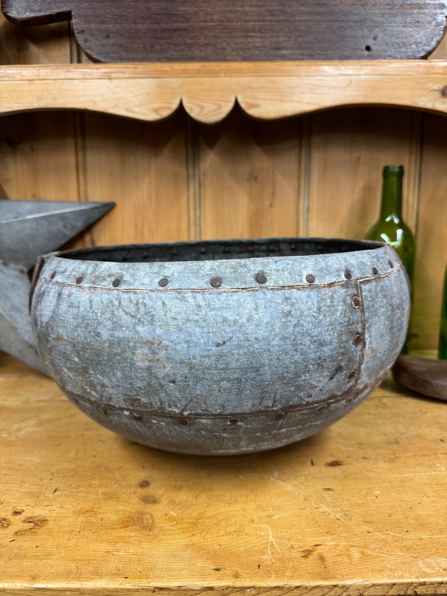 Vintage Indian Water Pot / Riveted Hand Beaten Metal Pot / Metal Vase / Rustic Bowl / Plant Pot / Fruit Bowl