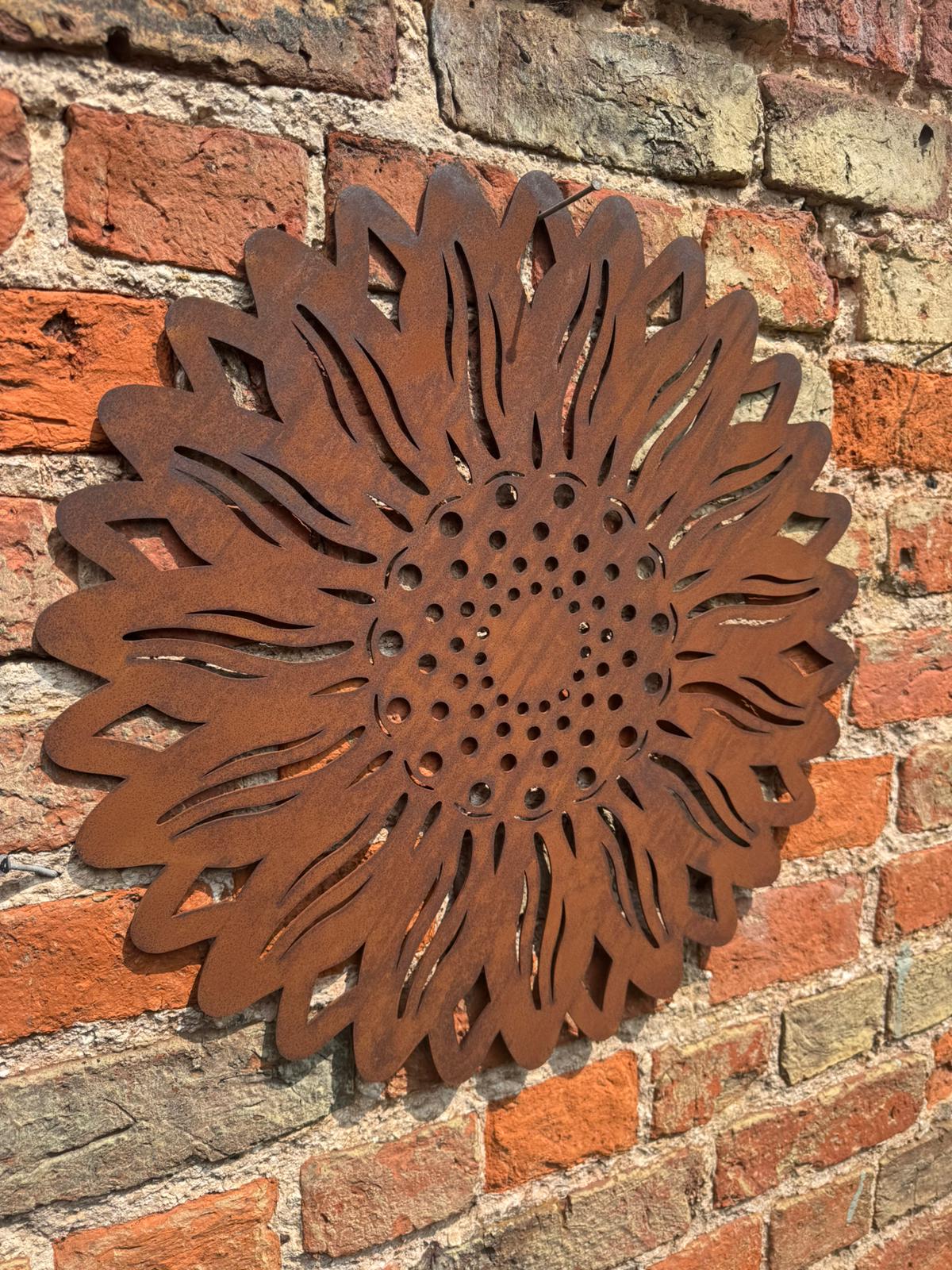 Large Rusty Metal Sunflower Garden Decoration