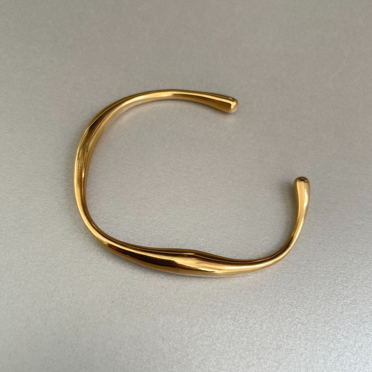 Danai Luxe 18k Gold Plated Bangle