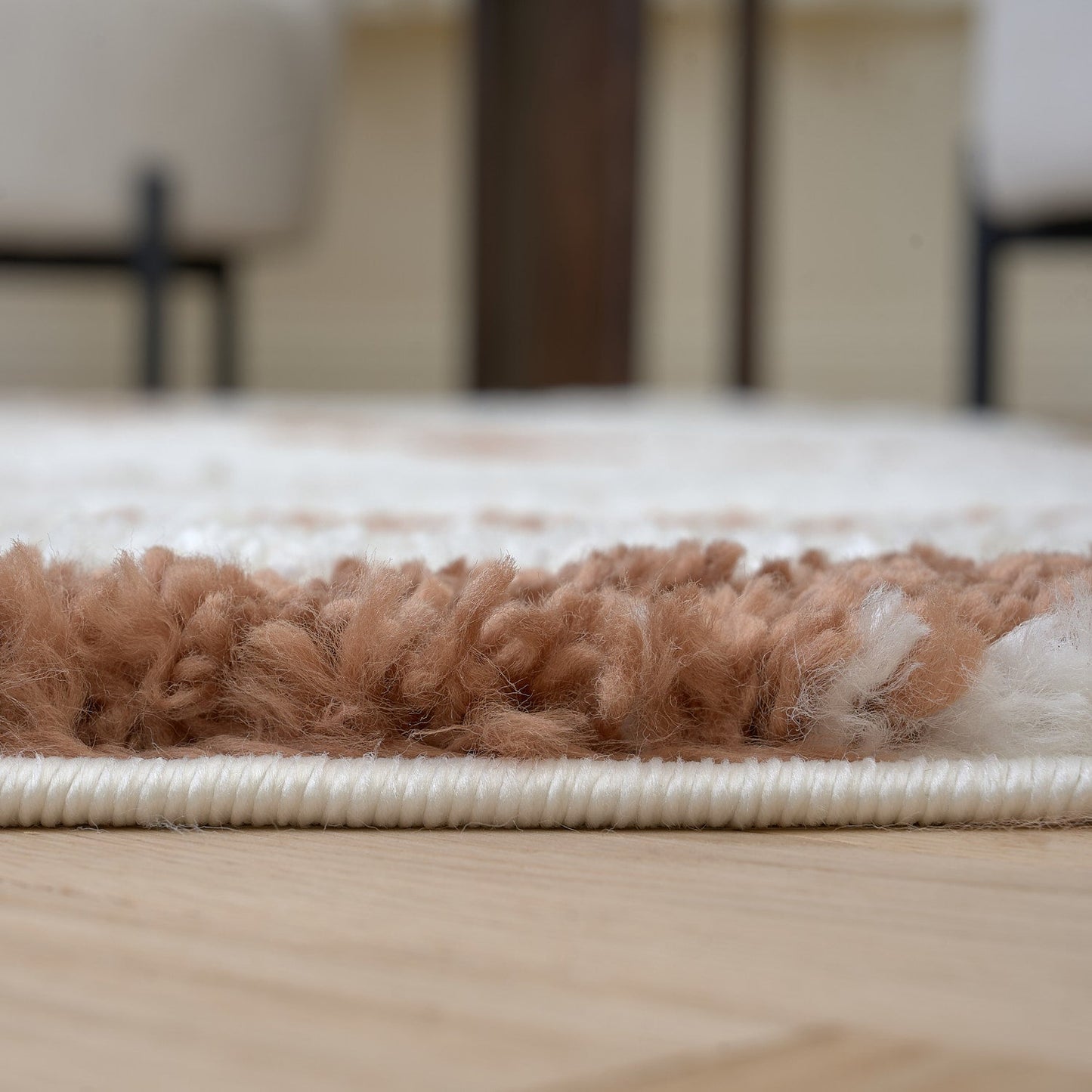 Moodi Shaggy Cream/Terra Sunhaze Rug