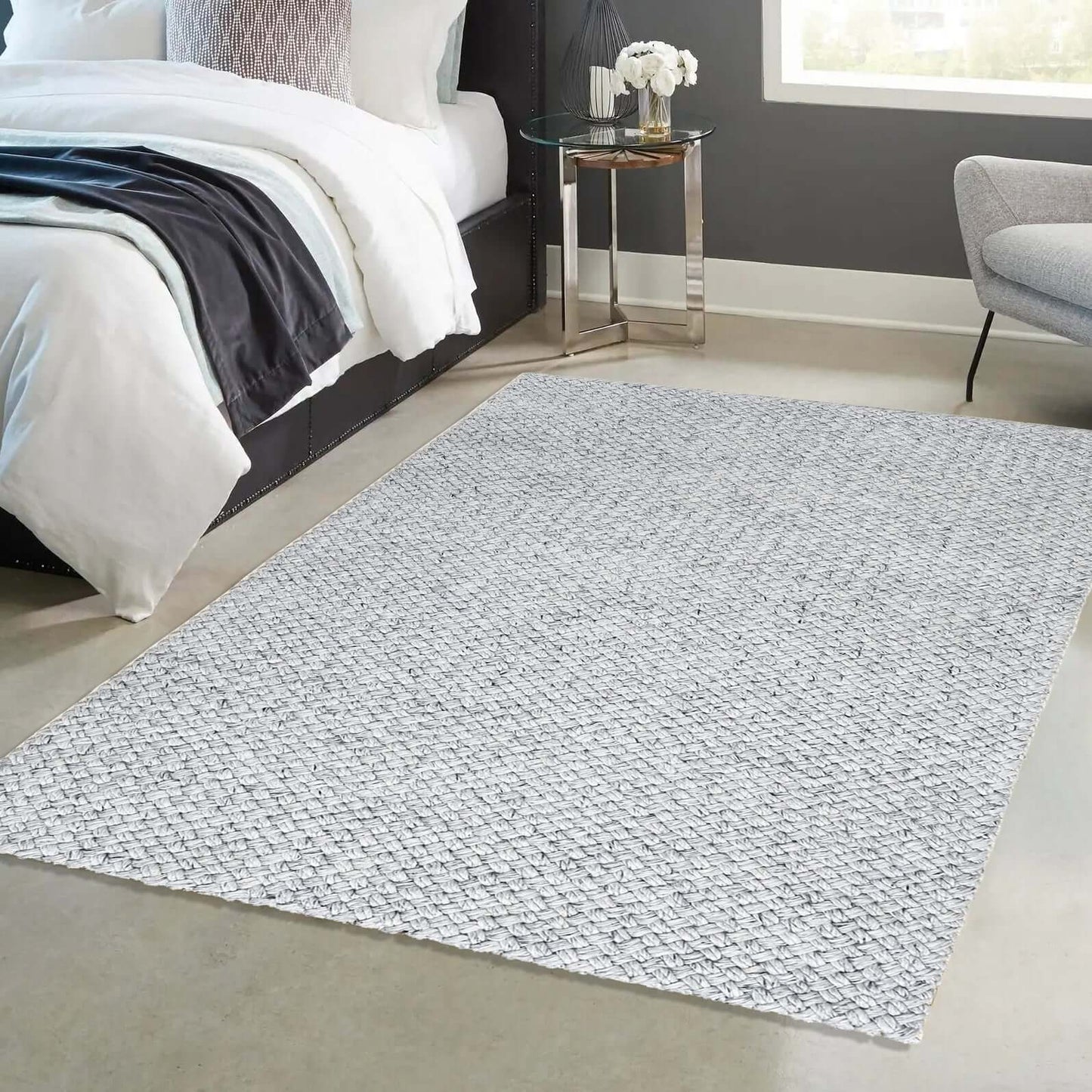 Solid Design Recycled Low Pile Eco Rug | Nila