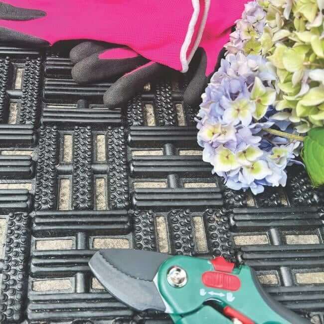 Scraper Doormat Geometric Design