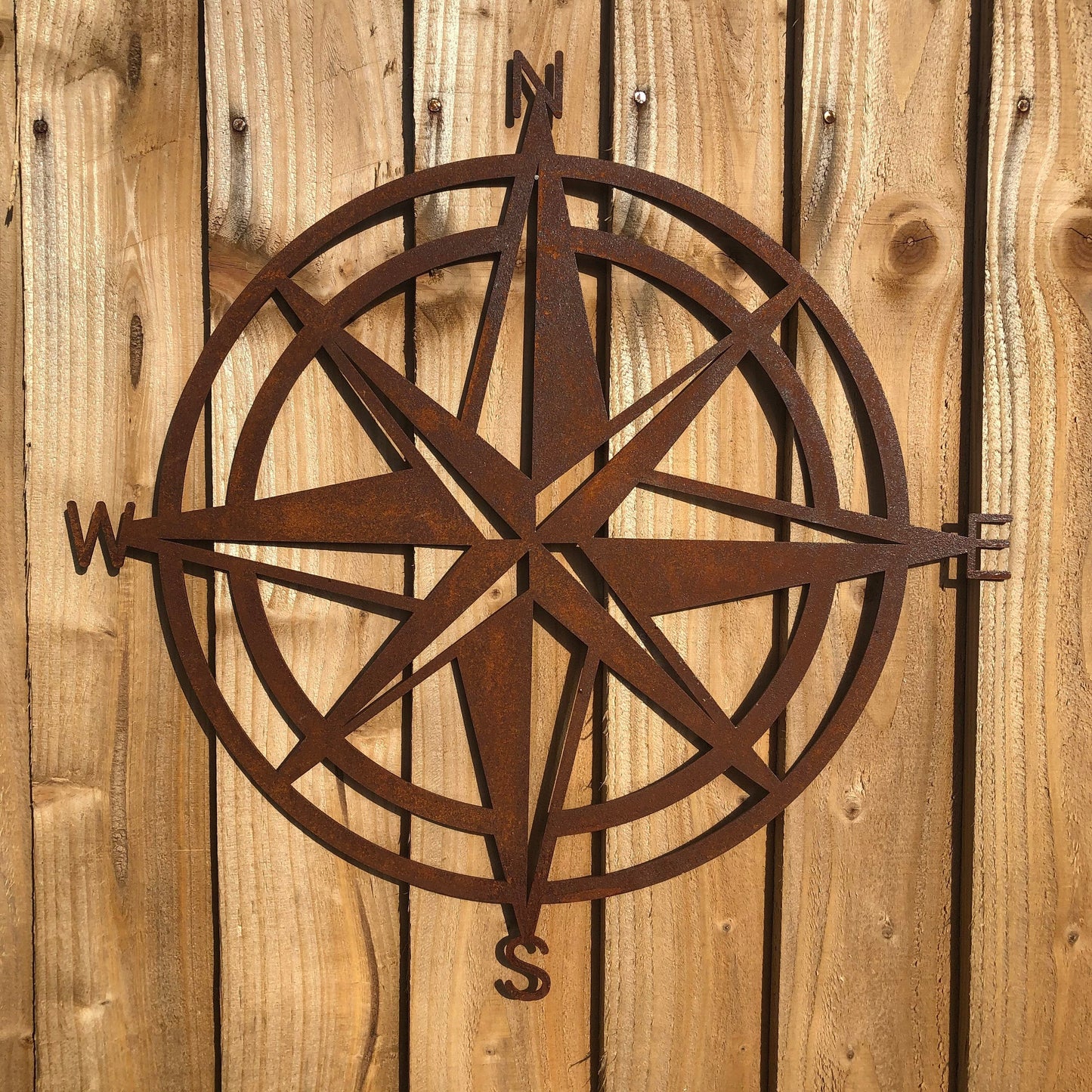 Buy Rusty Compass Sign Garden Wall Decoration Online - Fast Nationwide Delivery