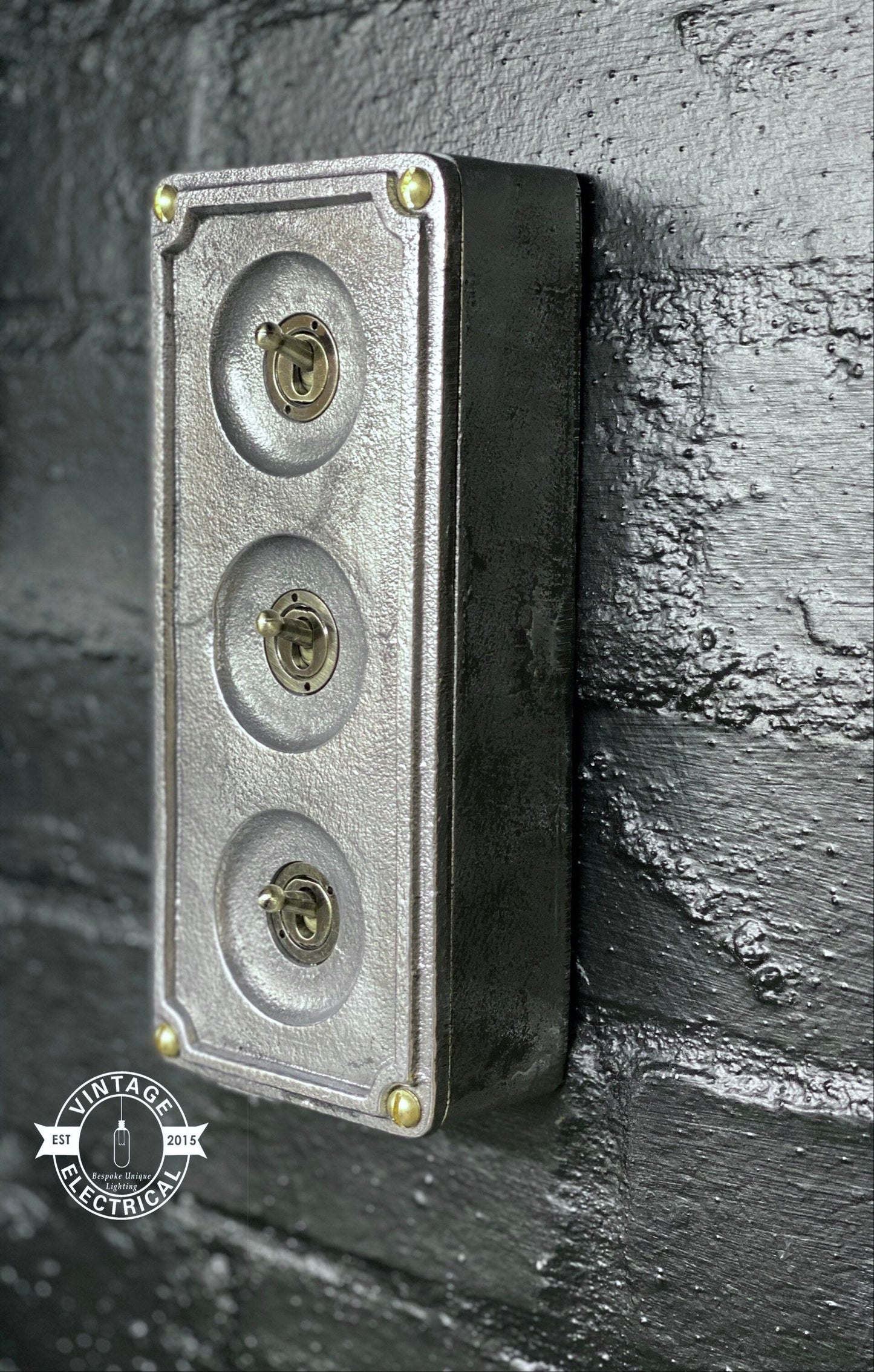 3 Gang 2 Way Solid Cast Metal Surface Mounting Conduit Light Switch Industrial - BS EN Approved Vintage 1950’s Britmac Style