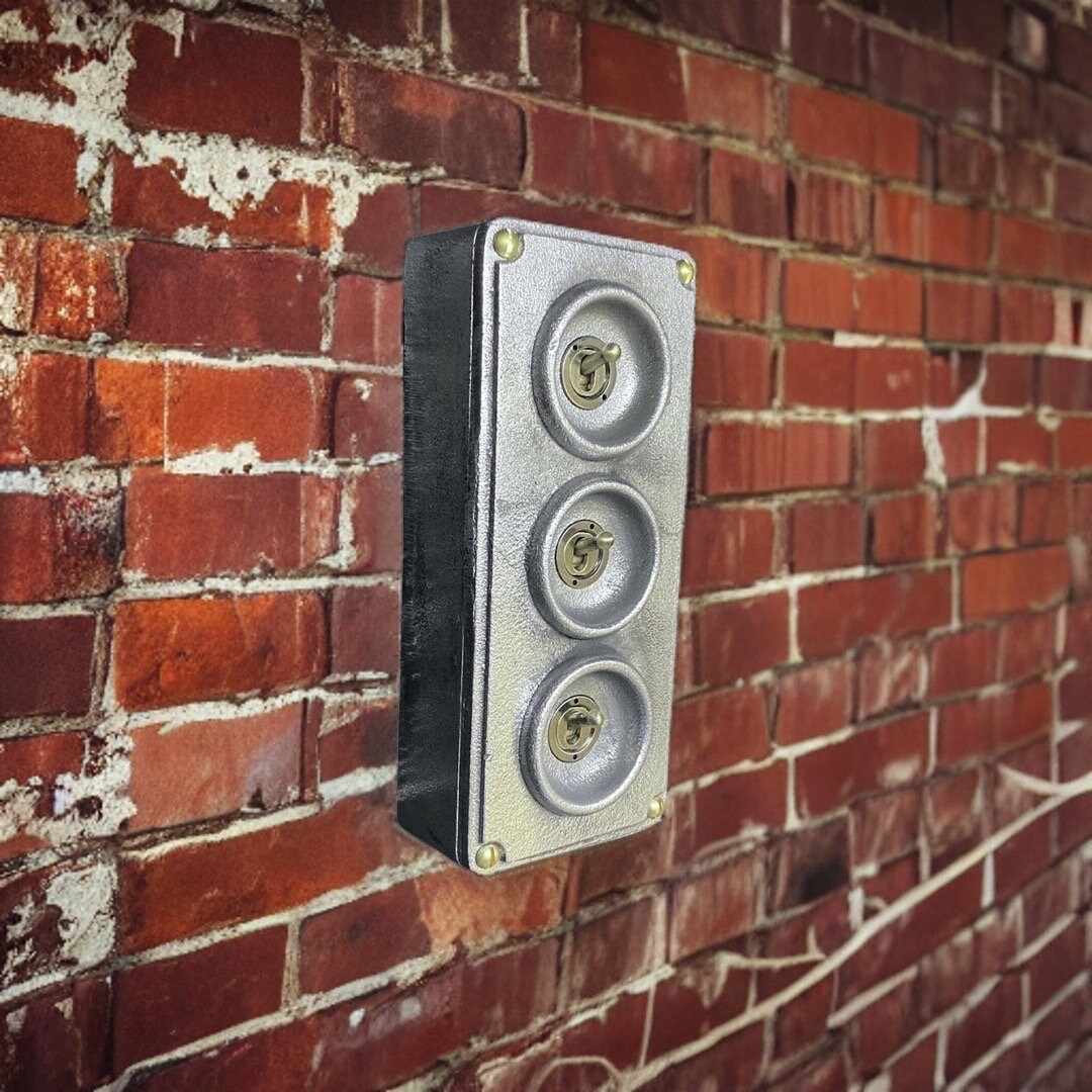 3 Gang 2 Way Solid Cast Metal Surface Mounting Light Switch Industrial 2 Way - BS EN Approved Vintage Crabtree Style