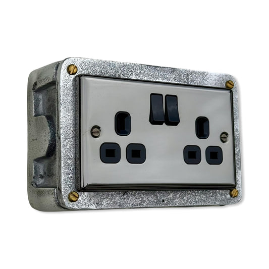 Mirror Finish Switched 13A Double Socket 230V 2 Gang 2G Socket Cast Metal Conduit Switch Industrial