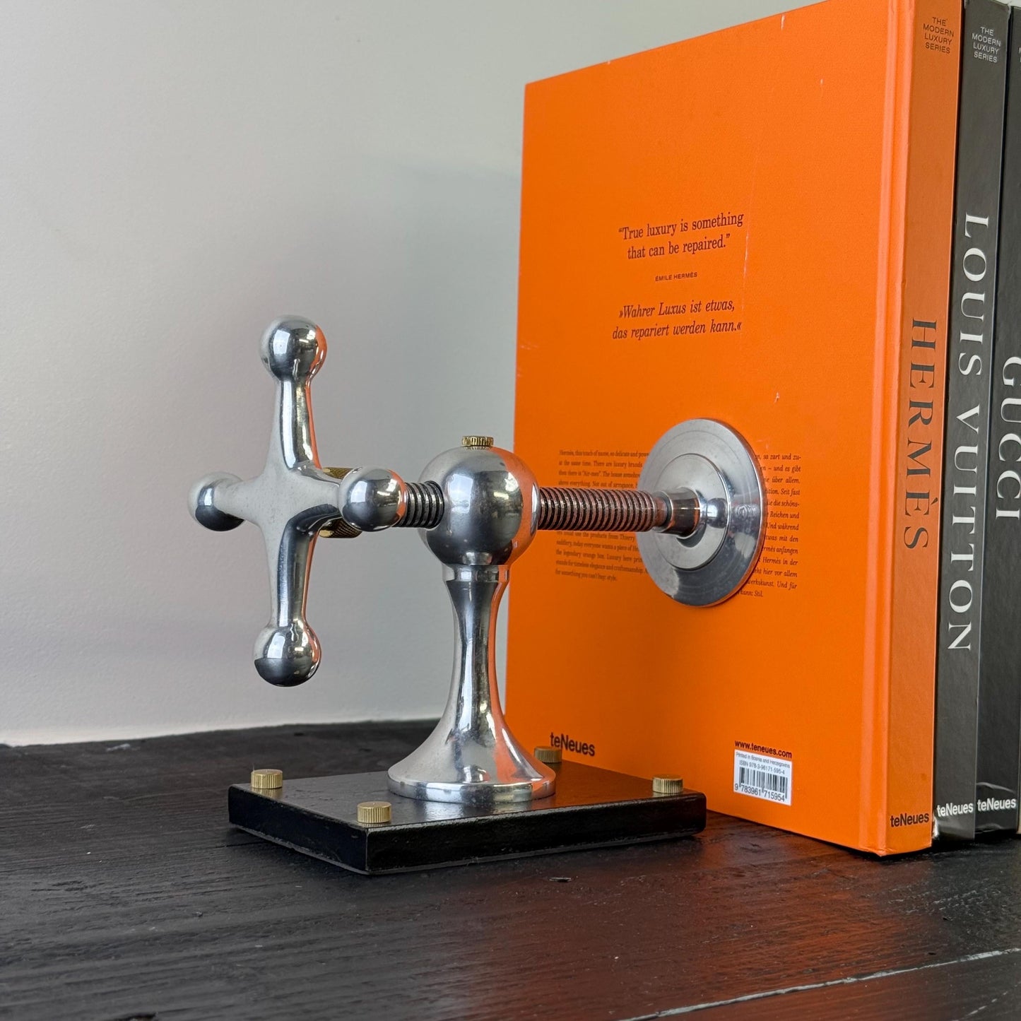 Windlass Bookend Retro Book DVD Organizer